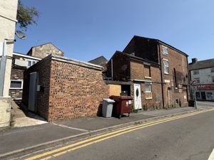 Photo 1- click for photo gallery